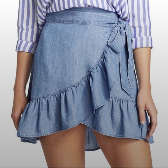 Rails Women’s XS Etienne Linen-Blend Denim Ruffled Wrap Mini Skirt - EUC! - Picture 1 of 12